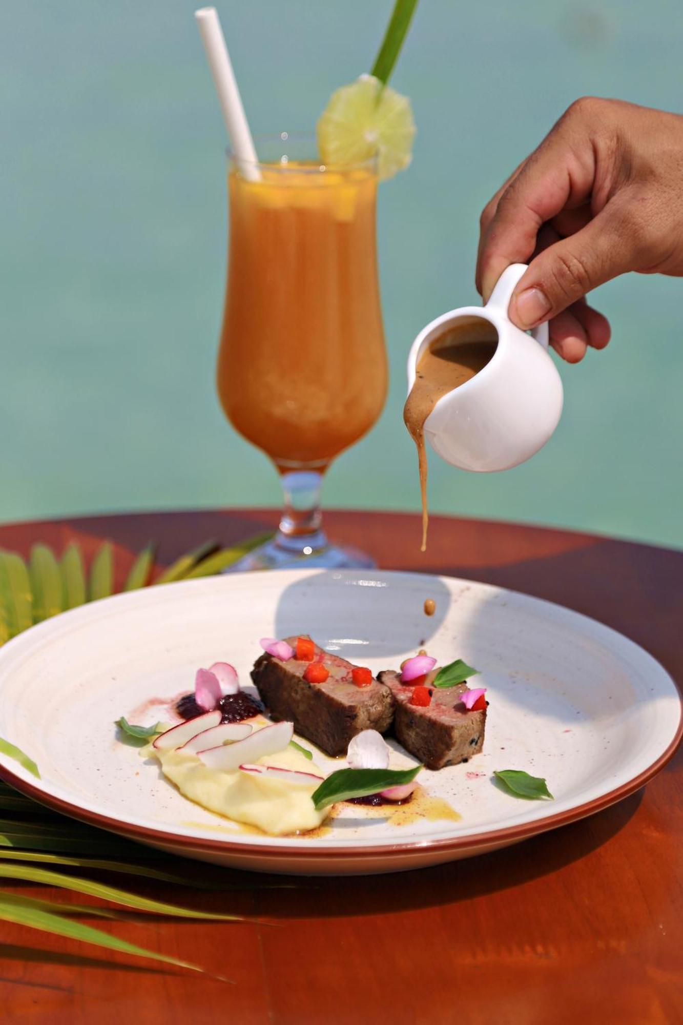 아나야 코롱 호텔 Pagoda Beach 외부 사진