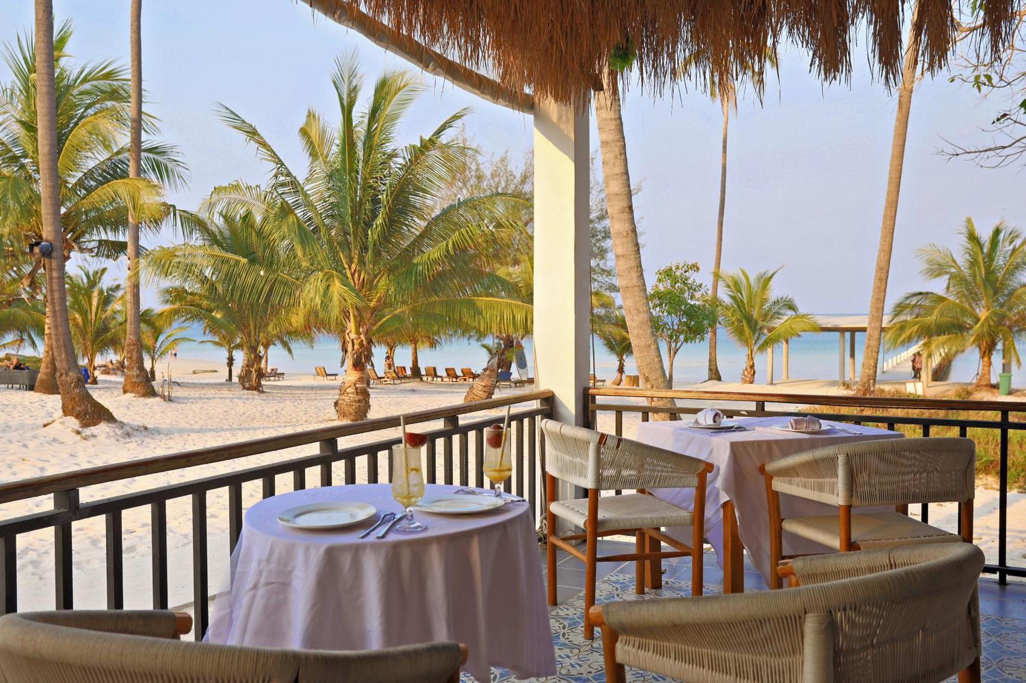 아나야 코롱 호텔 Pagoda Beach 외부 사진